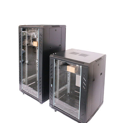 Prodotti in magazzino 32U Server Rack con armadietto server impermeabile e condizionatore d'aria